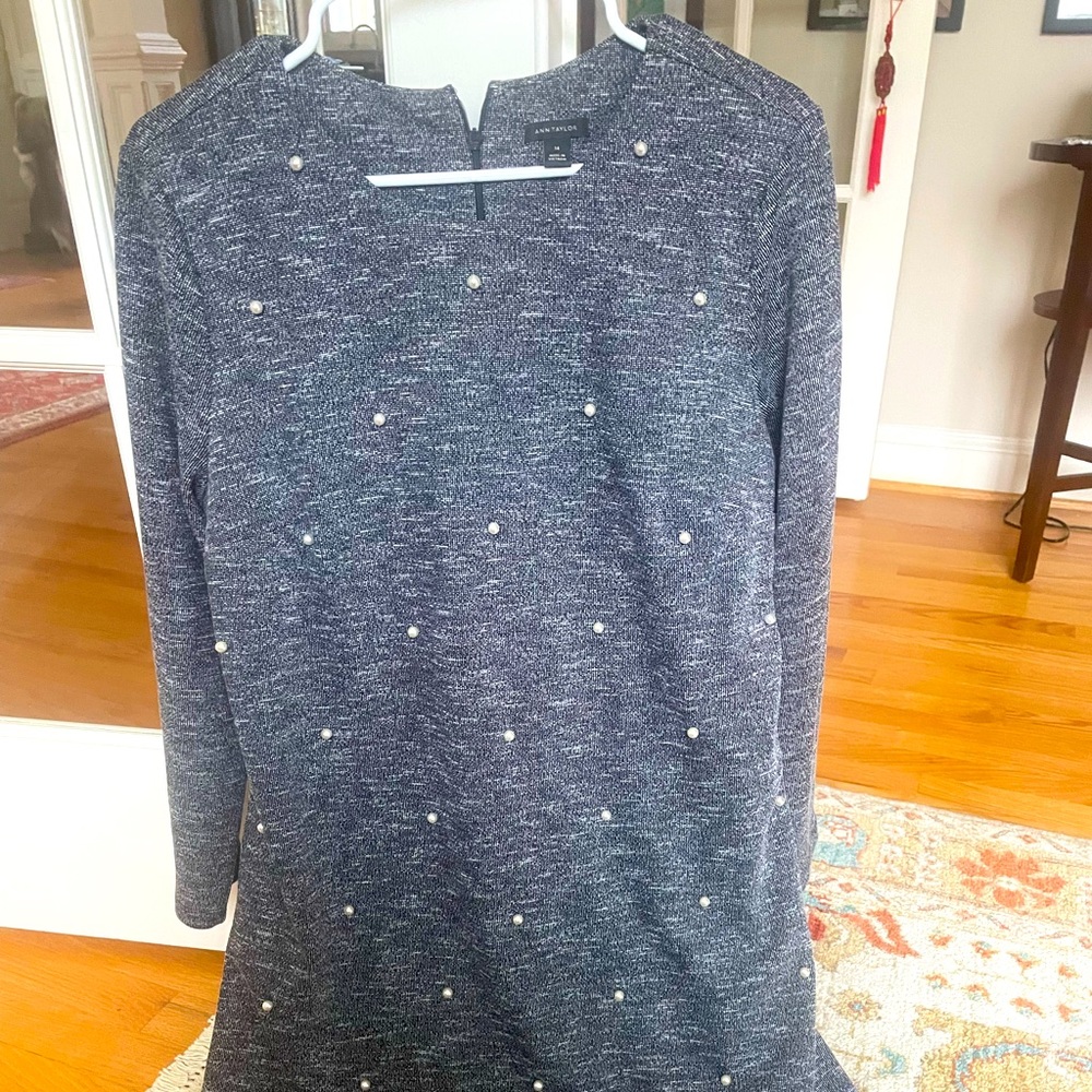 Ann Taylor aline-dress size 14.